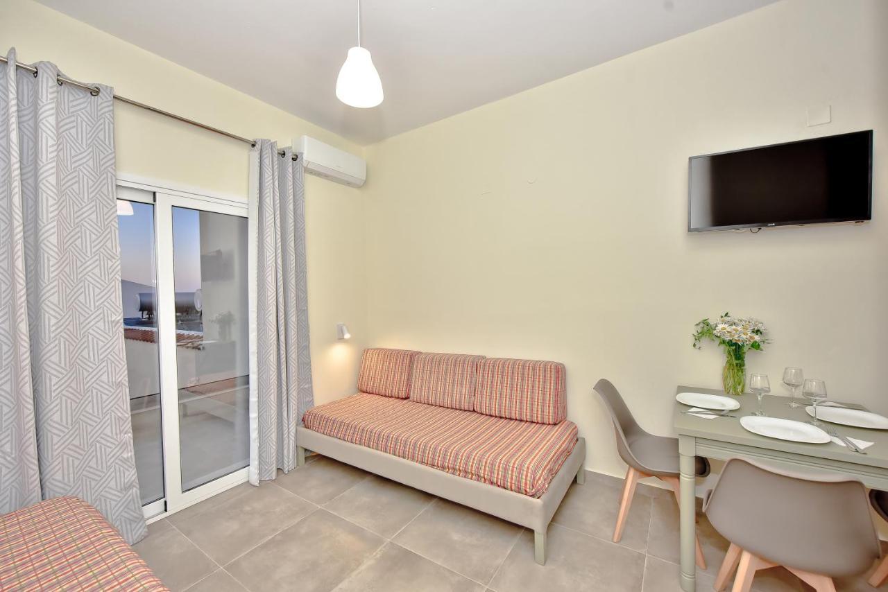 Golden Dream Apartments Anissaras Exterior photo